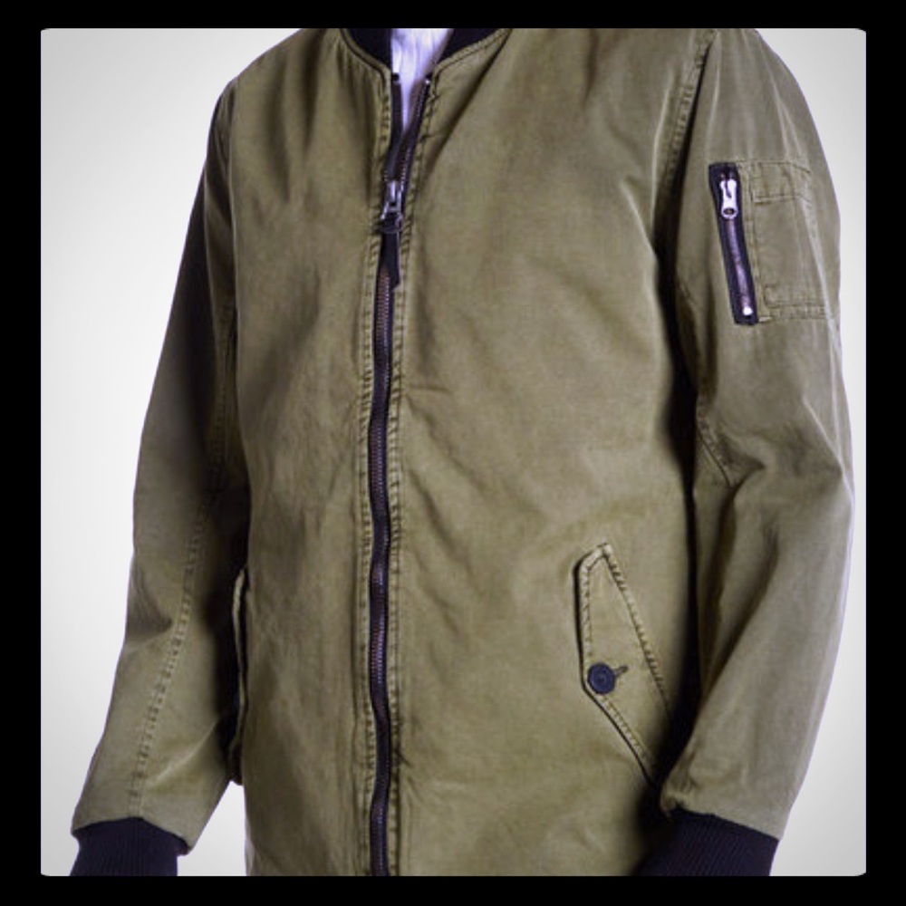 Army green bomber jacket-men’s